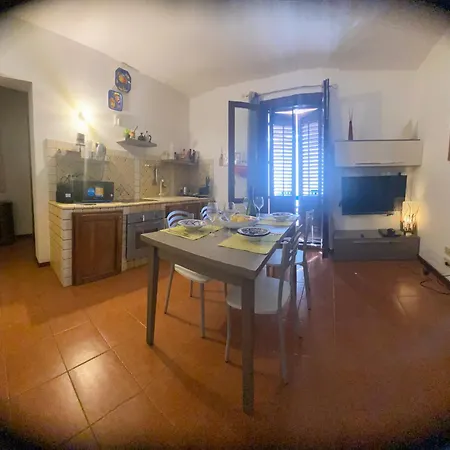 別荘 Casa Emma ファヴィニャーナ